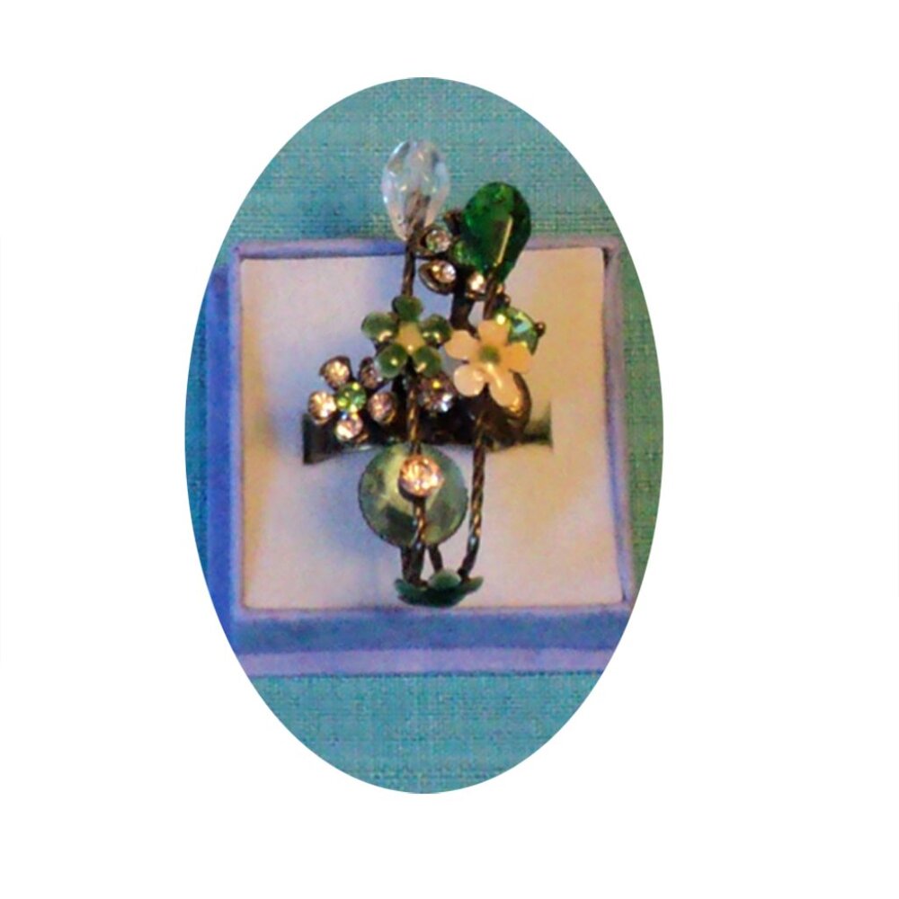 VTG NWOT Monet Girls Women Floral Design Cubic Zirconia Adjustable Vintage Ring